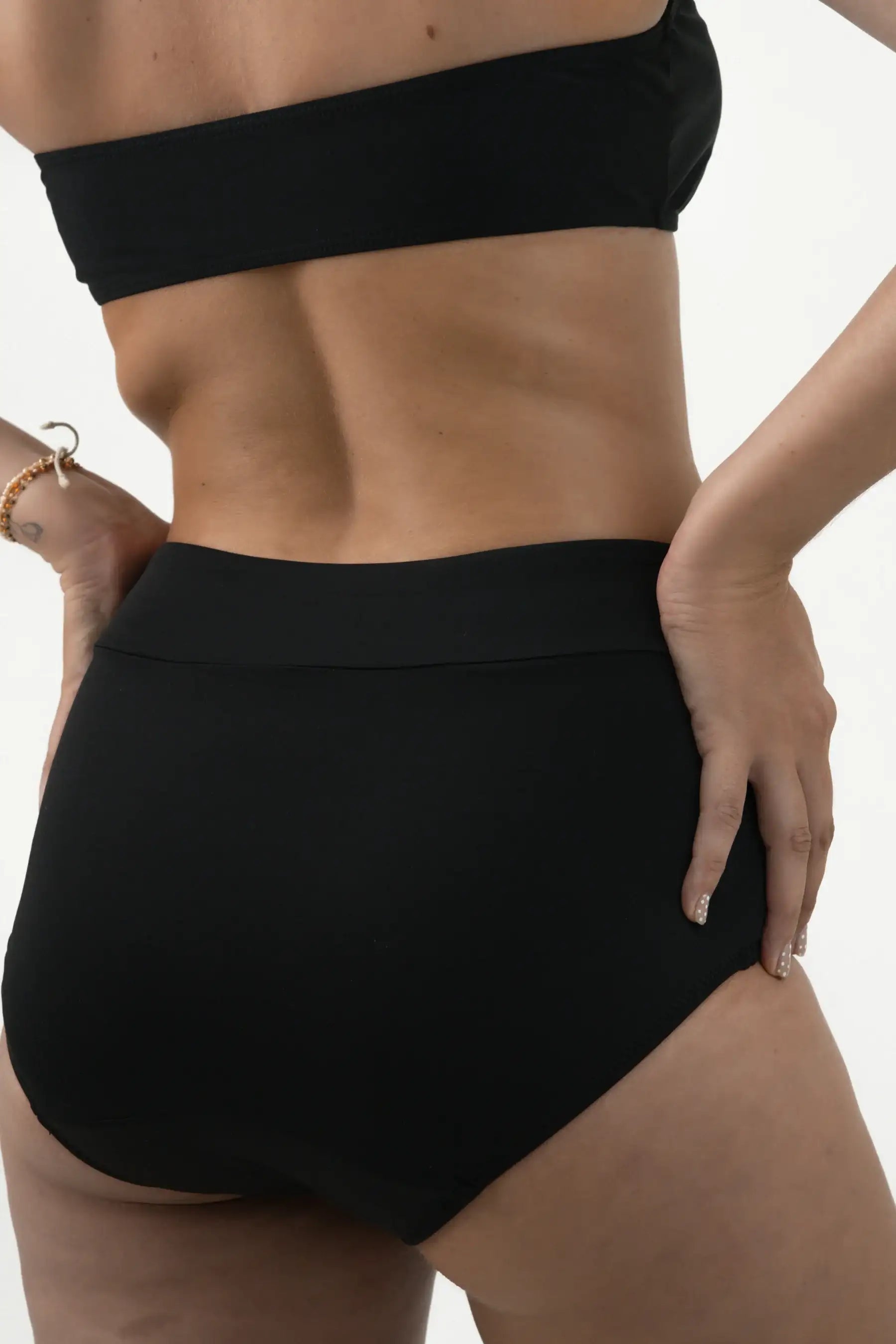 Bas de maillot menstruel Fiora (taille haute)